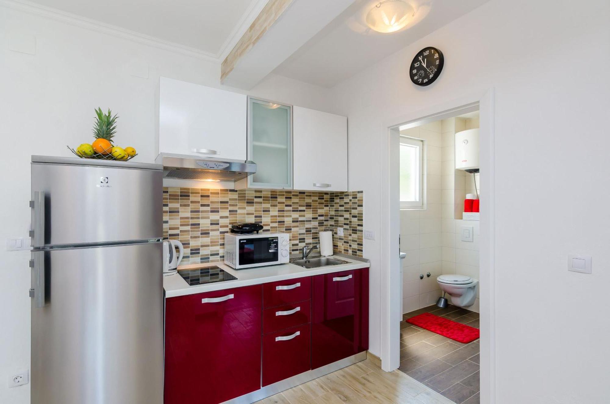 Mata Family Apartments Molunat Room photo