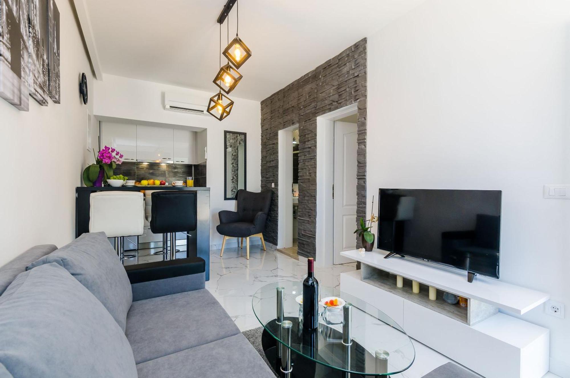 Mata Family Apartments Molunat Room photo