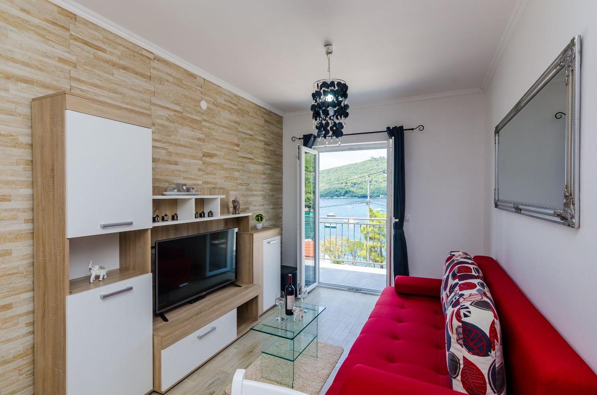 Mata Family Apartments Molunat Room photo